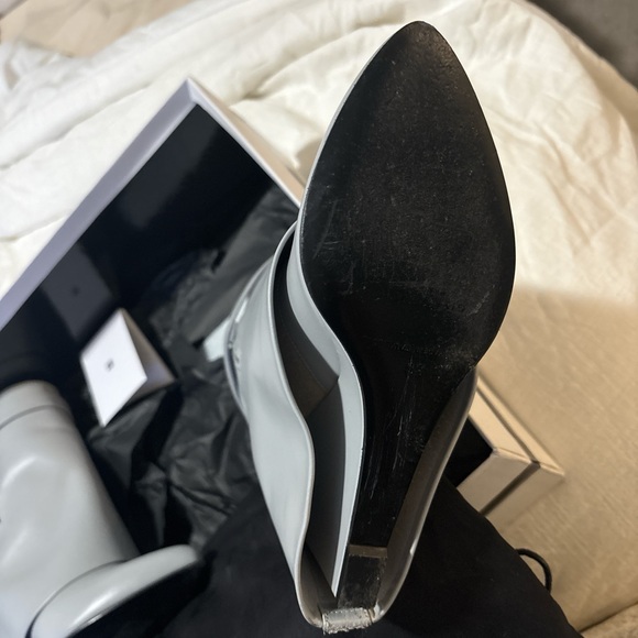 Stylish Gray Leather Boots with Buckle - Picture 2 of 5